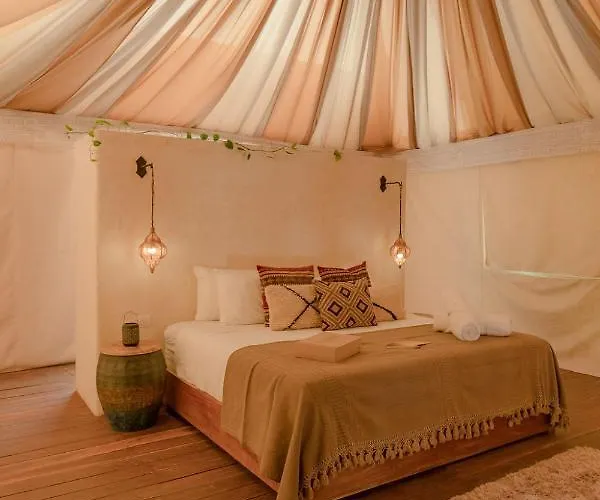 Ether Hotel