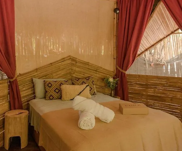Hotel Ether