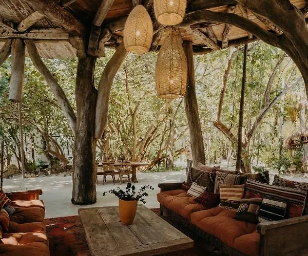 Ether Hotel